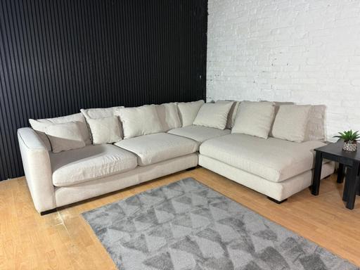 Buy & Sell Irlams O`Th`Height Salford - Photos for HIGH STREET Saphina Cream Corner Sofa
