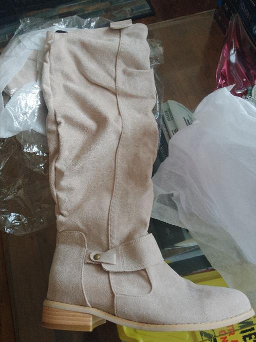 Buy & Sell Smethwick Sandwell - Photos for Long leg suede boot 3(36)