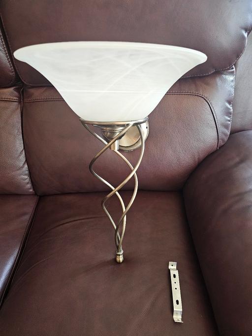 Buy & Sell Holly Hall Dudley - Photos for LARGE BRUSHED GOLD WALL LIGHT...18