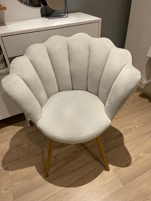 Buy & Sell Rickmansworth Three Rivers - Photos for Velvet Chair
