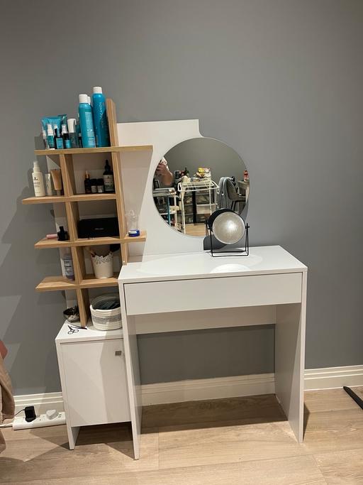 Buy & Sell Rickmansworth Three Rivers - Photos for Make up table