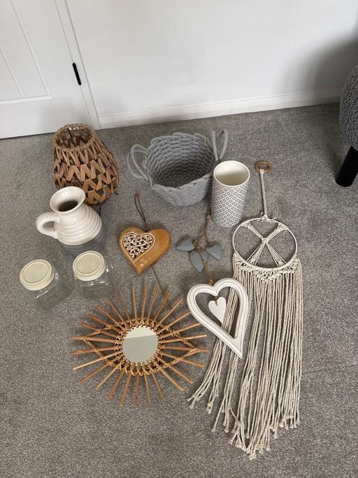 Buy & Sell Hoobrook Wyre Forest - Photos for Shabby chic decorative bundle