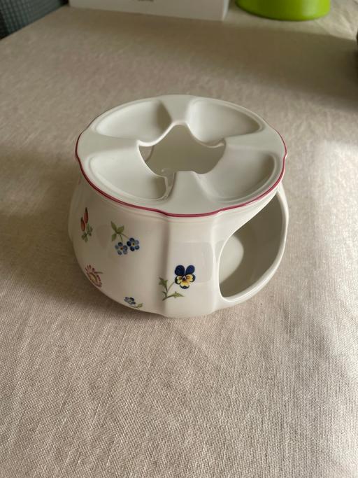 Buy & Sell Worting Basingstoke and Deane - Photos for Villeroy & Bosh Petite Fleur dish warmer