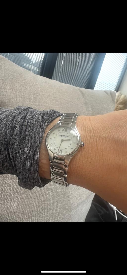 Buy & Sell Whitefield Bury - Photos for Raymond Weil ladies watch