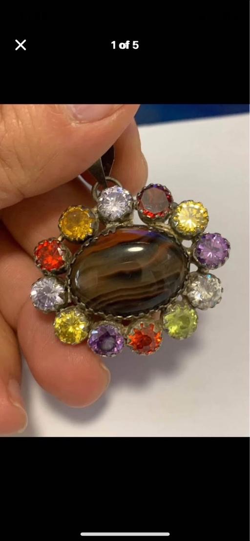 Buy & Sell East Ham East London - Photos for Multi stones pendant