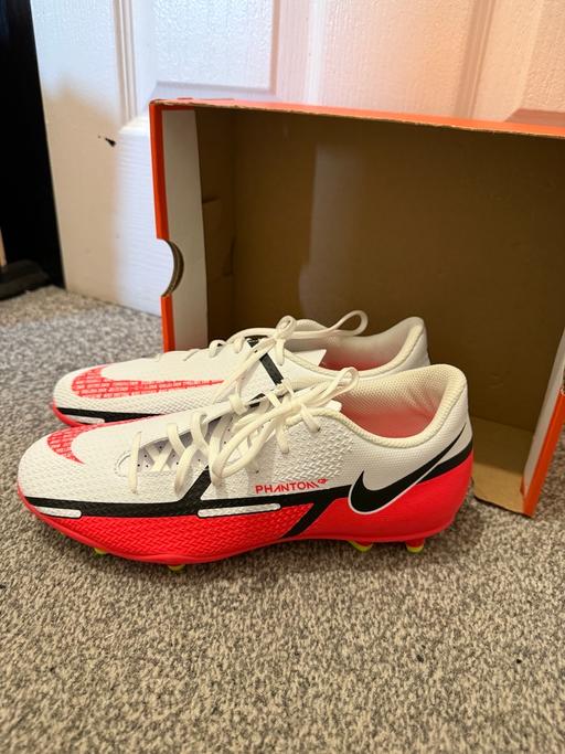 Buy & Sell Dresden Stoke-on-Trent - Photos for Nike football boots - phantom GT2 Club size 6