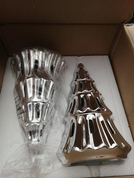 Buy & Sell Dosthill Tamworth - Photos for YANKEE CANDLE 2 X FESTIVE TREE
