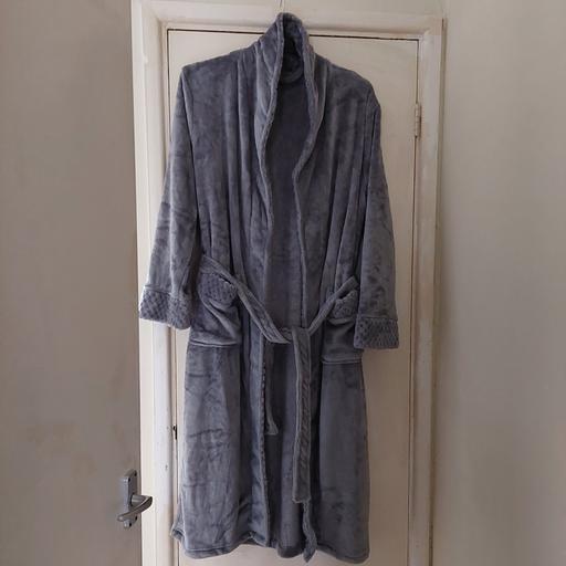 Buy & Sell Golds Hill Sandwell - Photos for dressing gown xl soft warm comfy