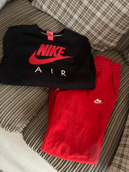 Buy & Sell Chinbrook South East London - Photos for Nike tracksuit