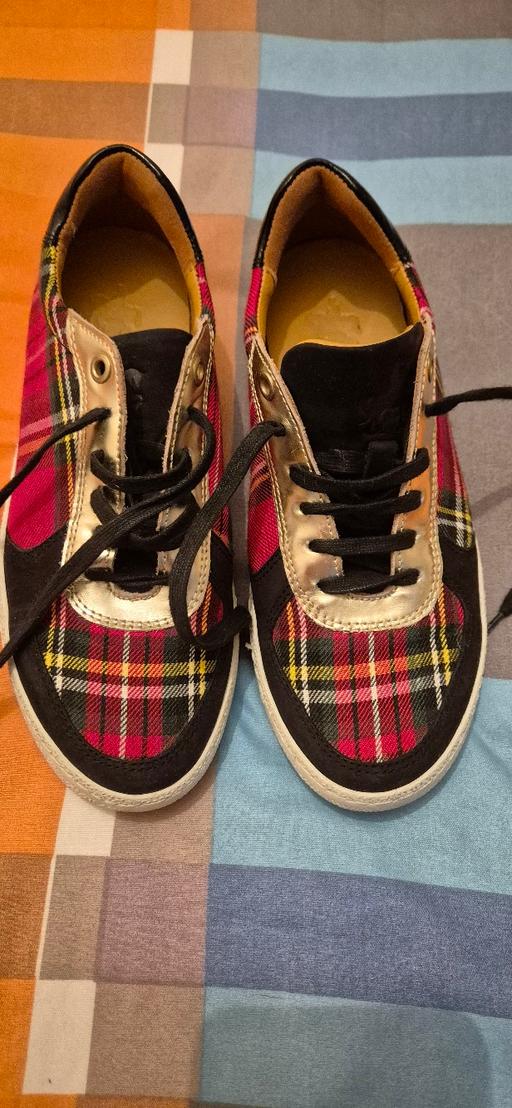 Buy & Sell Low Common Wigan - Photos for leather trainers