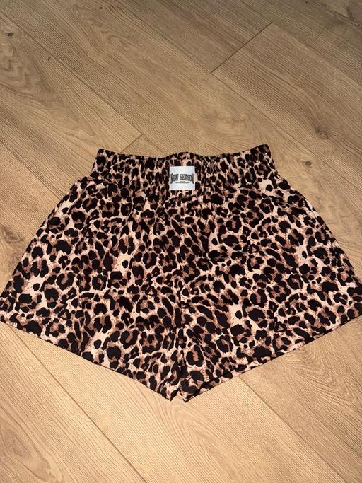 Buy & Sell Birchmoor North Warwickshire - Photos for Leopard print shorts