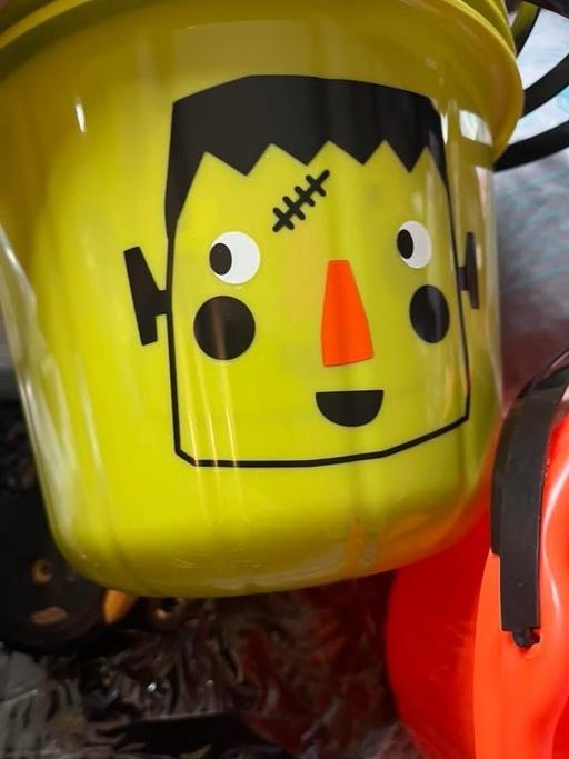 Buy & Sell Wednesfield Wolverhampton - Photos for Trick or treat buckets £1 each lots