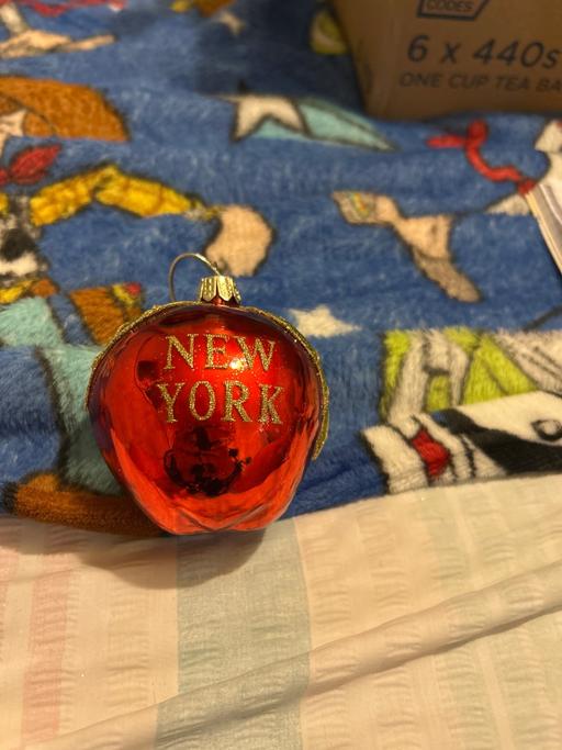 Buy & Sell Whiston Knowsley - Photos for New York tree decoration