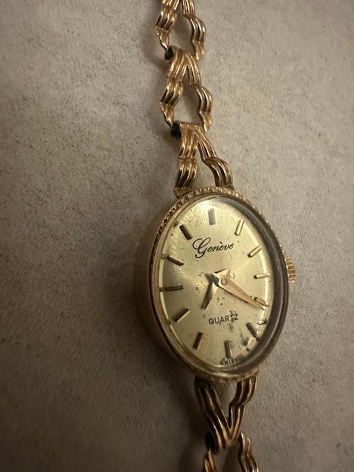Buy & Sell Saltley Birmingham - Photos for 9CT “Geneva” Gold Solid Watch 375 Not working