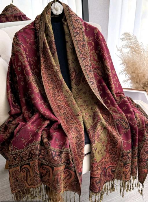 Buy & Sell Crofton Park South East London - Photos for LUXURIOUS KASHMIRI SILK EMBROIDERED SHAWLS