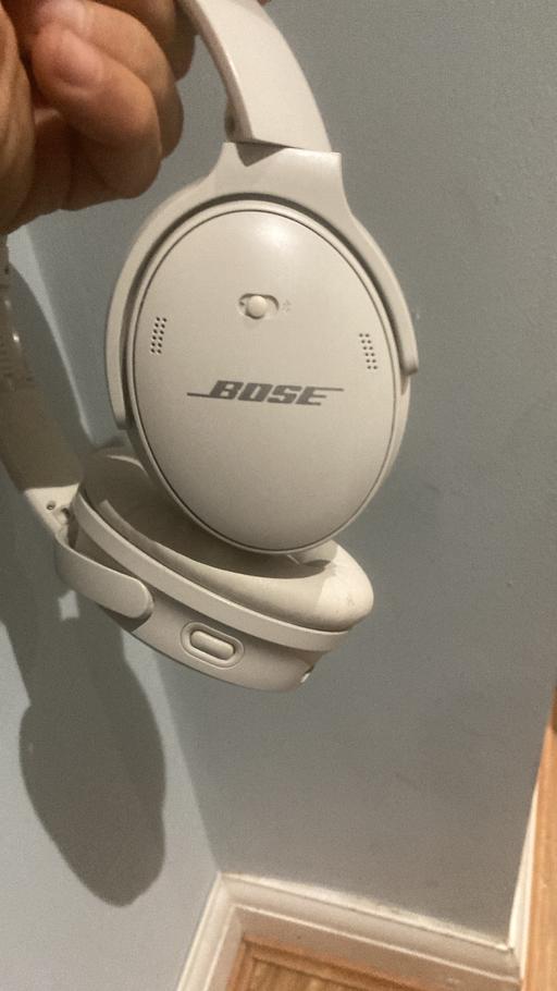 Buy & Sell Colindale North West London - Photos for Bose headphones qc45