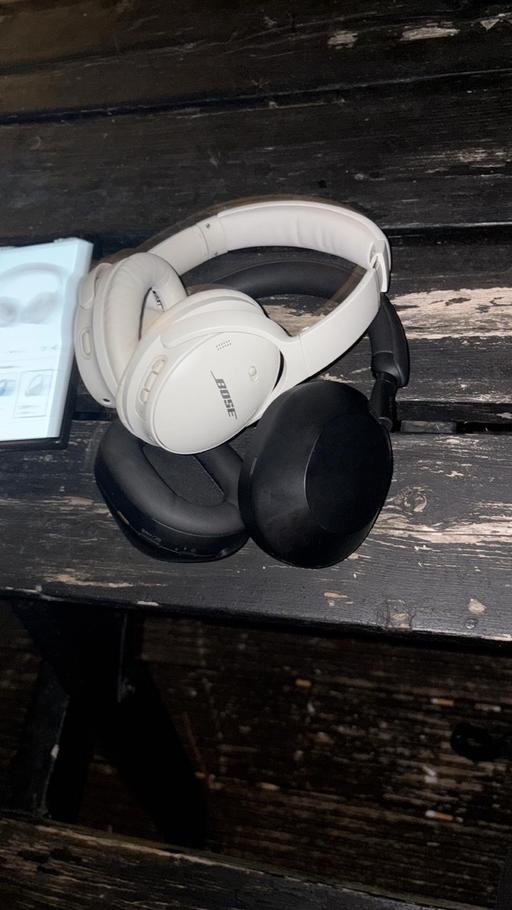 Buy & Sell Colindale North West London - Photos for £120 like new Sony headphones