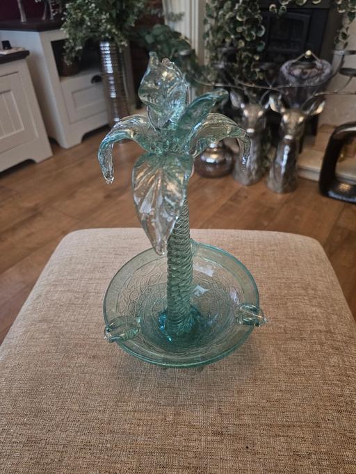 Buy & Sell Pensnett Dudley - Photos for VINTAGE GREEN GLASS PALM TREE ASHTRAY