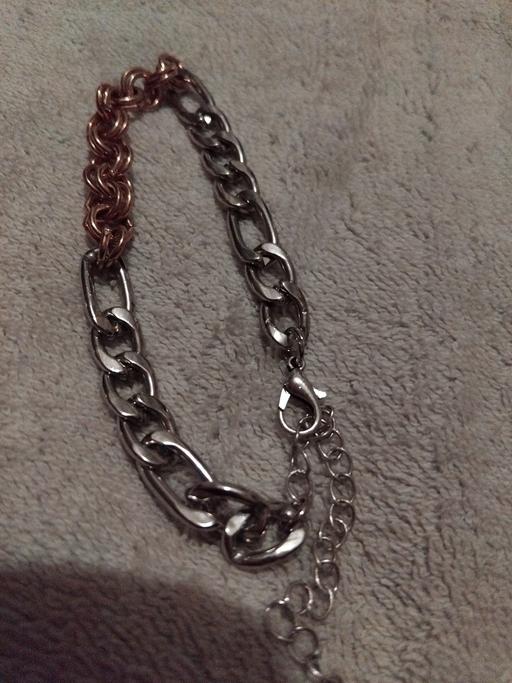 Buy & Sell Kemsley Swale - Photos for multi coloured necklace