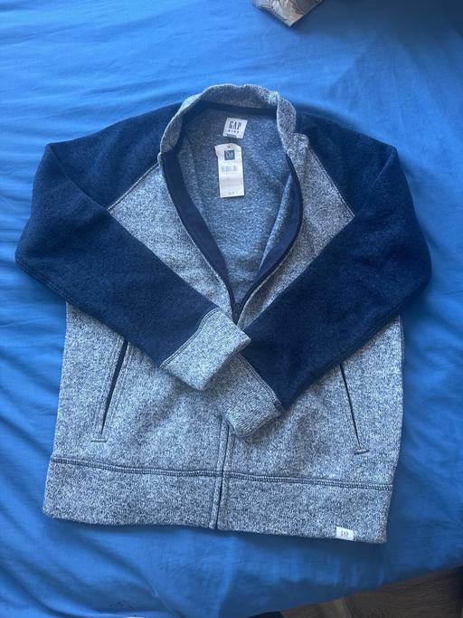 Buy & Sell Bedfont Hounslow - Photos for Gap jumper