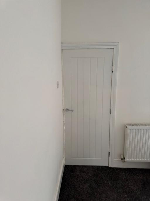 Buy & Sell West Bromwich Sandwell - Photos for Door Fitter