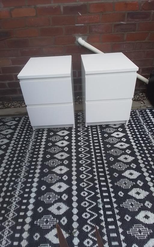Buy & Sell Swinley Wigan - Photos for BEDSIDE DRAWERS