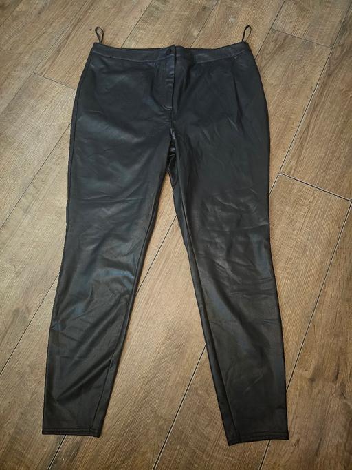 Buy & Sell Pensnett Dudley - Photos for LEATHER LOOK SKINNY STRETCH JEANS SZ 20