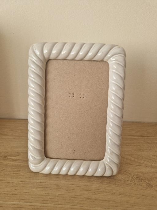 Buy & Sell Hall Green Birmingham - Photos for ivory ceramic twist photo frame 6x4