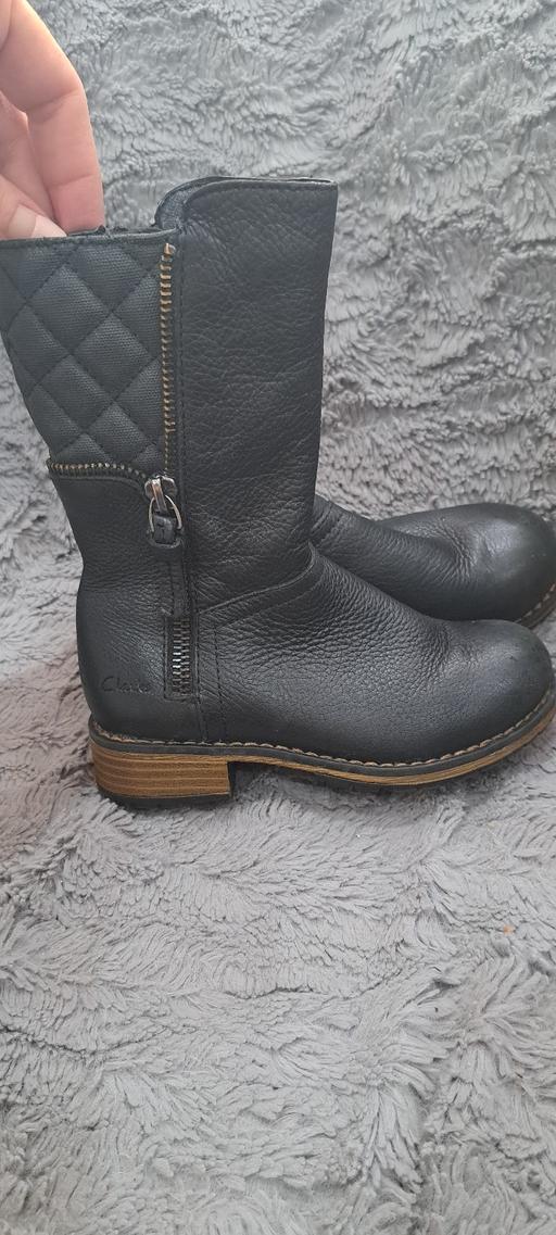 Buy & Sell Four Oaks Birmingham - Photos for Clarks boots Size kids 7.5