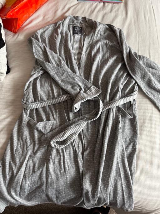 Buy & Sell New Eltham South East London - Photos for Ladies grey dressing gown 14/16