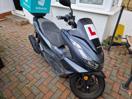 Vehicles Walthamstow East London - Photos for motorbike