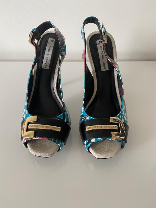 Buy & Sell Brentford Hounslow - Photos for High heel open-toe design in leather