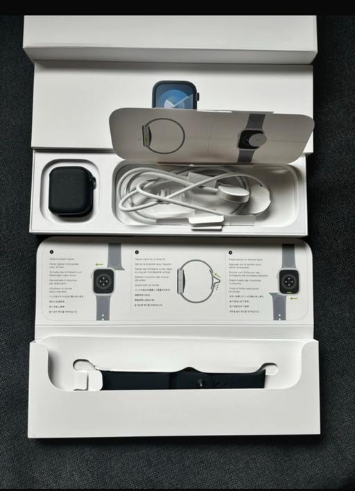 Buy & Sell Bardsley Oldham - Photos for Apple Watch series 10 gps 42mm aluminium