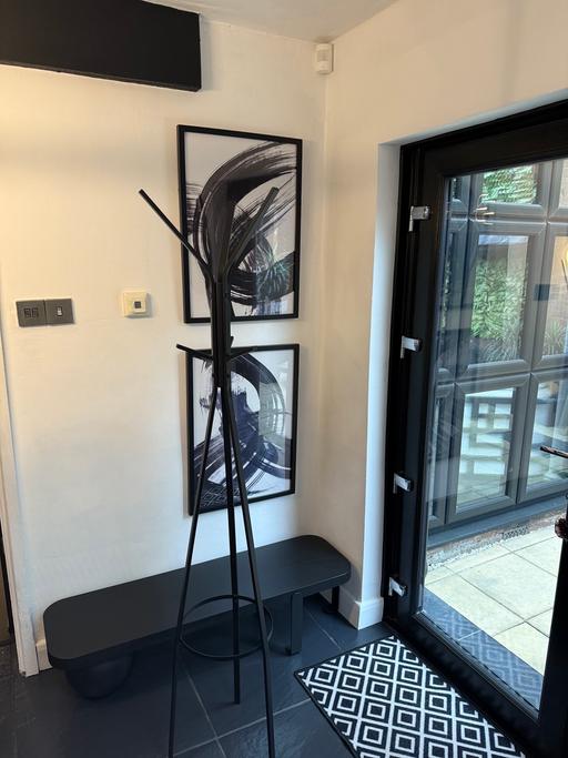Buy & Sell Dudley Port Sandwell - Photos for Dunelm Black metal coat stand