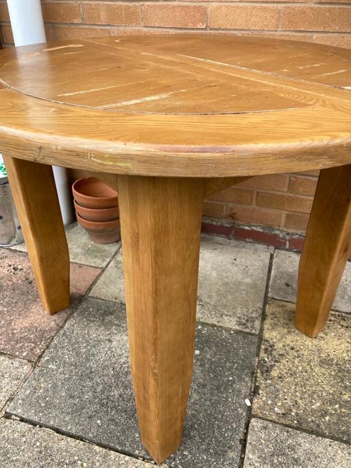 Buy & Sell Cradley Heath Sandwell - Photos for FREE - Oak Extending Dining Table Needs TLC