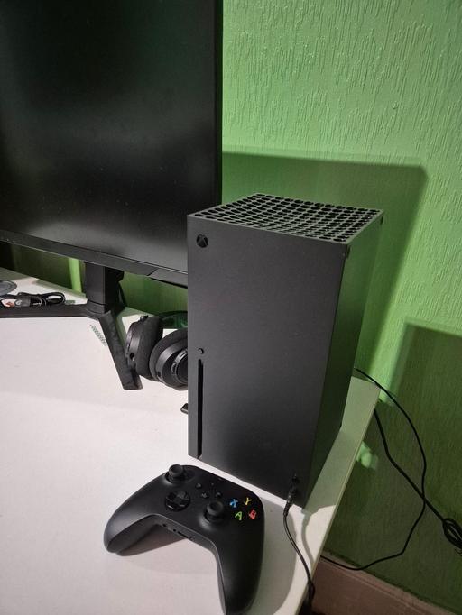 Buy & Sell Victoria Docks East London - Photos for Xbox Series X 1TB