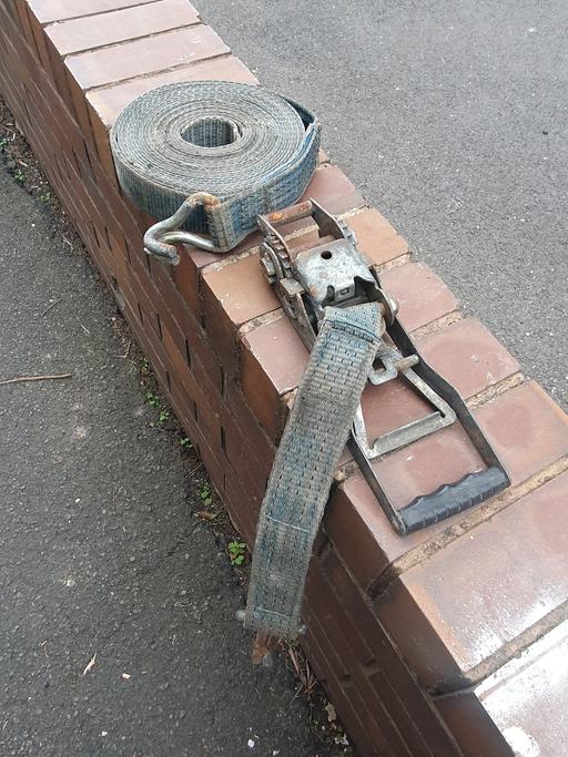 Buy & Sell Gornal Wood Dudley - Photos for Metal Rachet & 10 Metre Strap , Old But Works