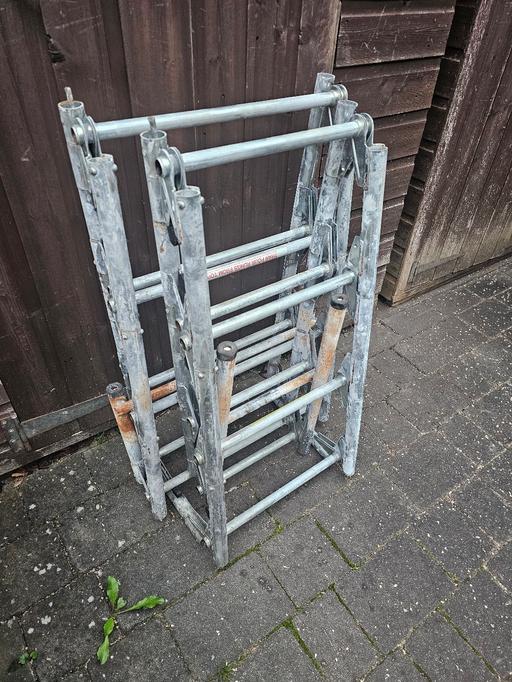 Buy & Sell Dudley Town Centre Dudley - Photos for SAFETY MATE FOLD UP 13FT LADDERS