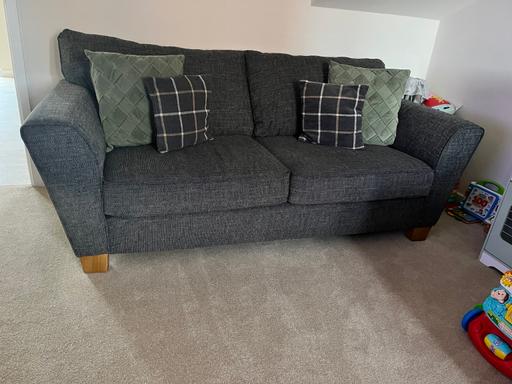 Buy & Sell Pensnett Dudley - Photos for 3 seater and 4 seater sofa