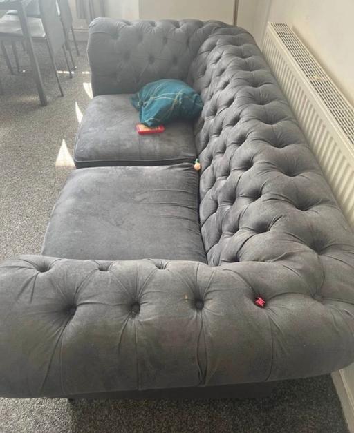 Buy & Sell Devons Road East London - Photos for Sofa gray
