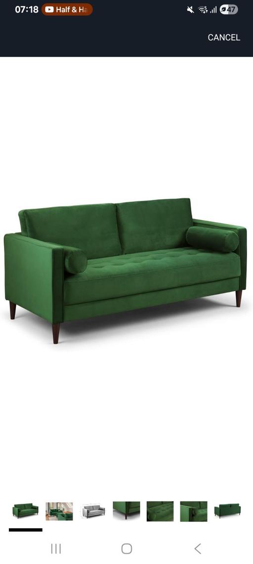 Buy & Sell Smethwick Sandwell - Photos for 2x Green Velvet Sofa