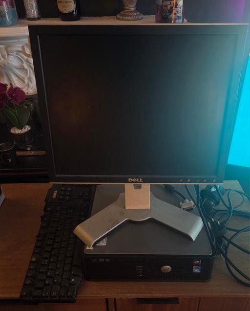 Buy & Sell Cullercoats North Tyneside - Photos for Desk Top Computer
