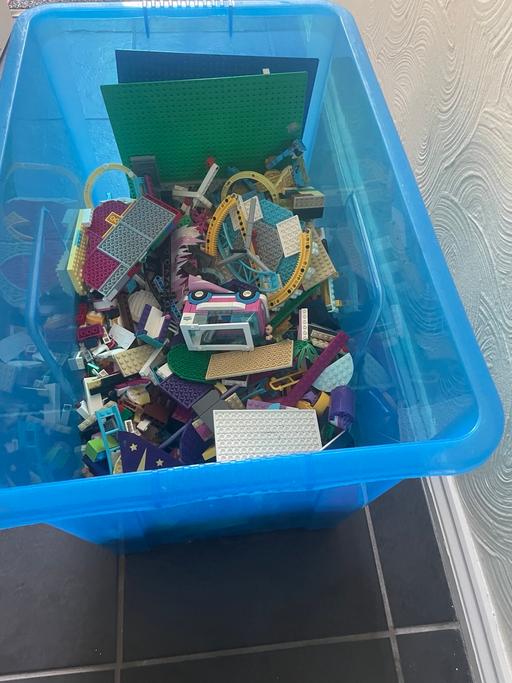 Buy & Sell Wigginton Tamworth - Photos for Box of Lego inc boxes and instructions