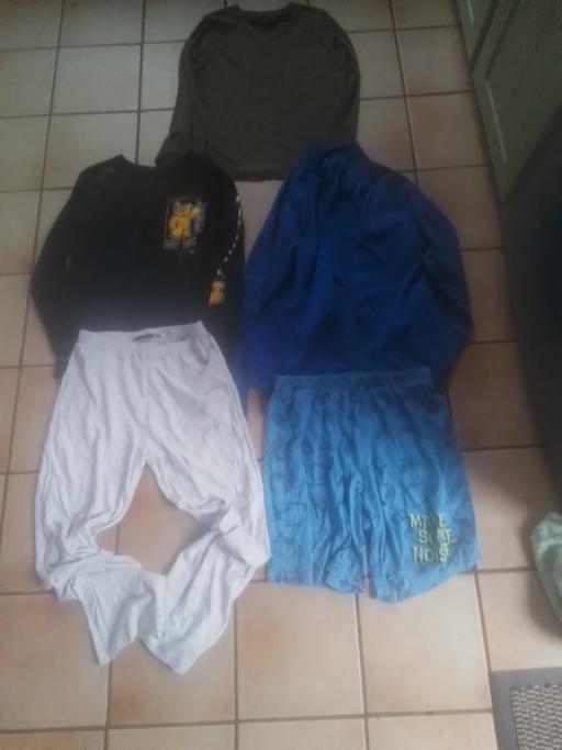 Buy & Sell Aldridge Walsall - Photos for COLLECTION BOYS CLOTHES