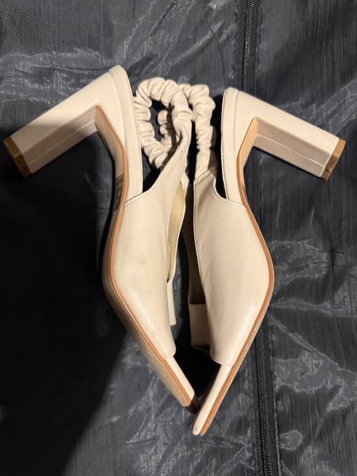 Buy & Sell Denholme Bradford - Photos for Nude Ego heels