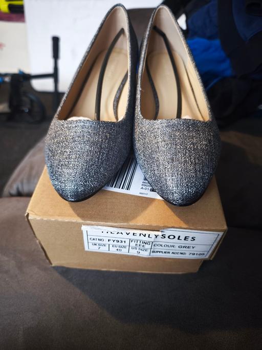 Buy & Sell Chelmsley Wood Solihull - Photos for LADIES SHOES WIDE FIT SIZE 7