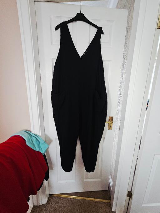 Buy & Sell Newton Doncaster - Photos for F&F black jumpsuit, size 22.