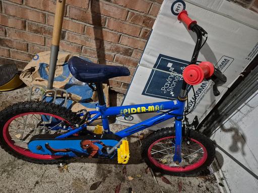Buy & Sell Stairfoot Barnsley - Photos for Spiderman bike