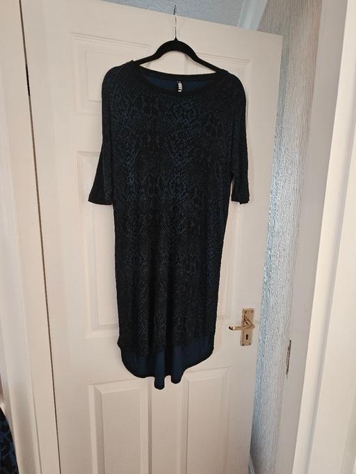 Buy & Sell Newton Doncaster - Photos for Dress, size 12/14.
