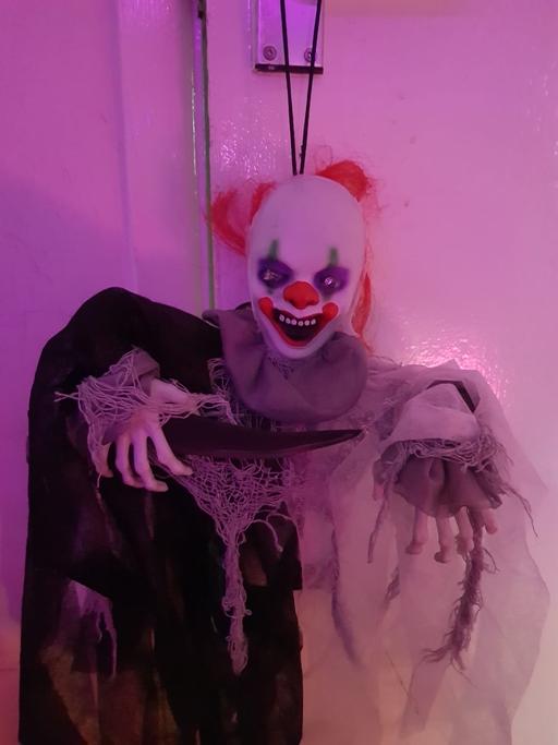 Buy & Sell West End Eastleigh - Photos for Animated Light Up Slashing Clown prop🎃